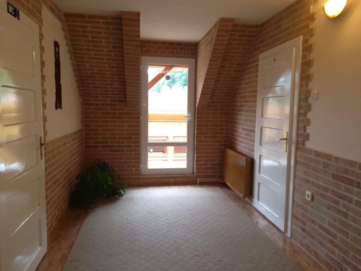 Pensiunea Colt Alb Băile Homorod Exterior photo