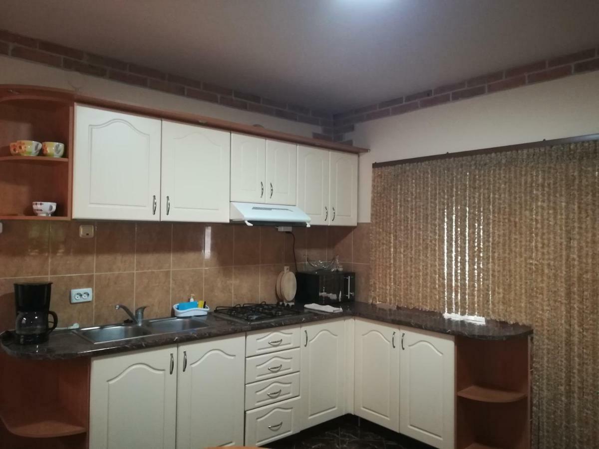 Pensiunea Colt Alb Băile Homorod Exterior photo
